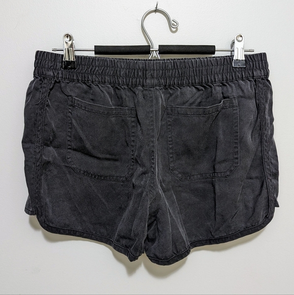 FOX rayon shorts - Picture 2 of 6